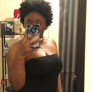 Meet your Posher, Isis